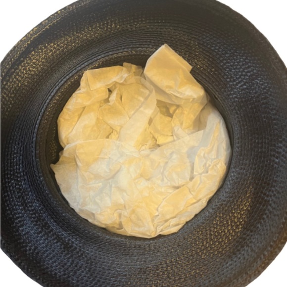 fancy hat/fascinator wedding/formal season - Picture 4 of 8